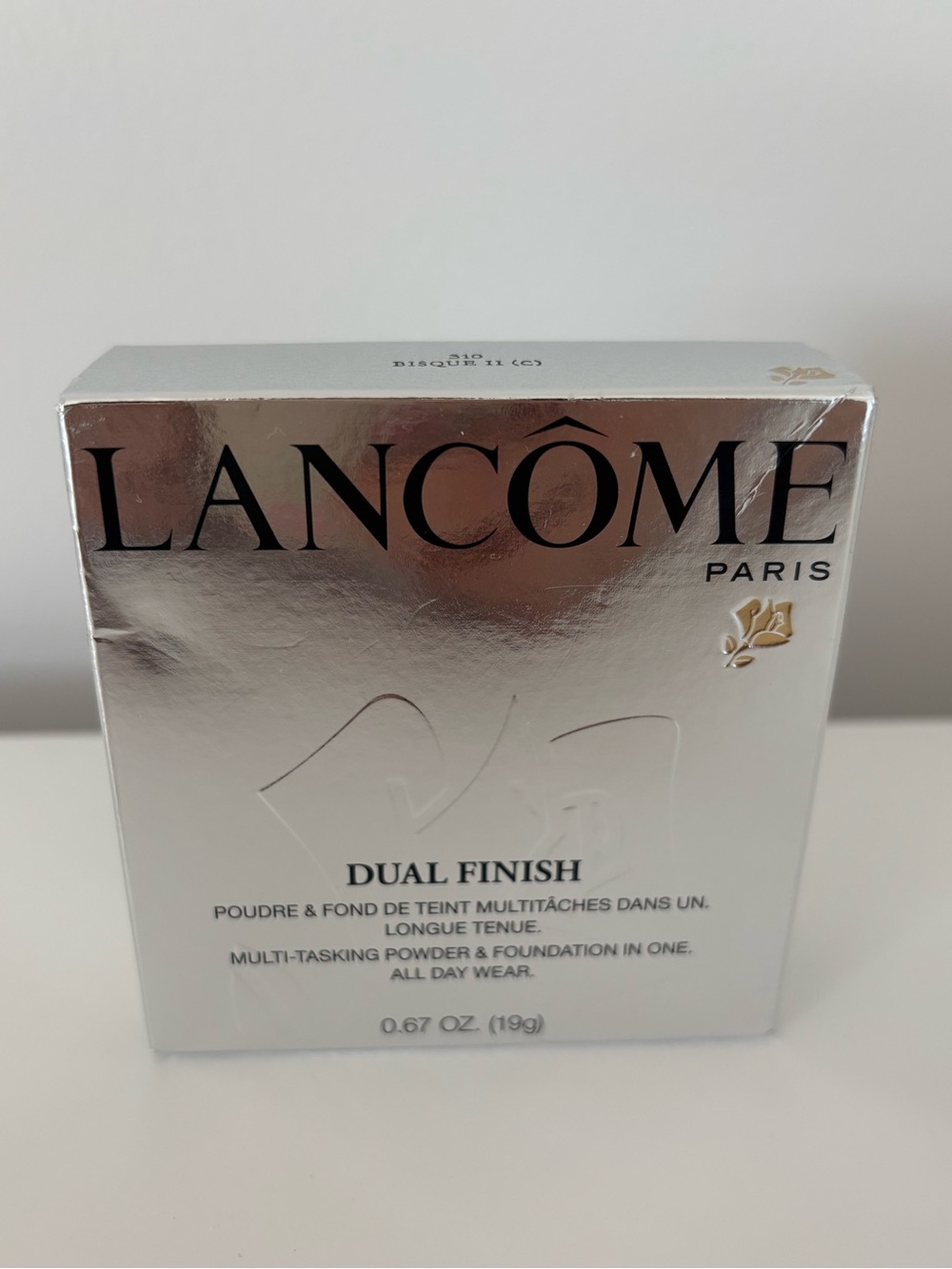 Lancôme Dual Finish Powder & Foundation - Silver Packaging